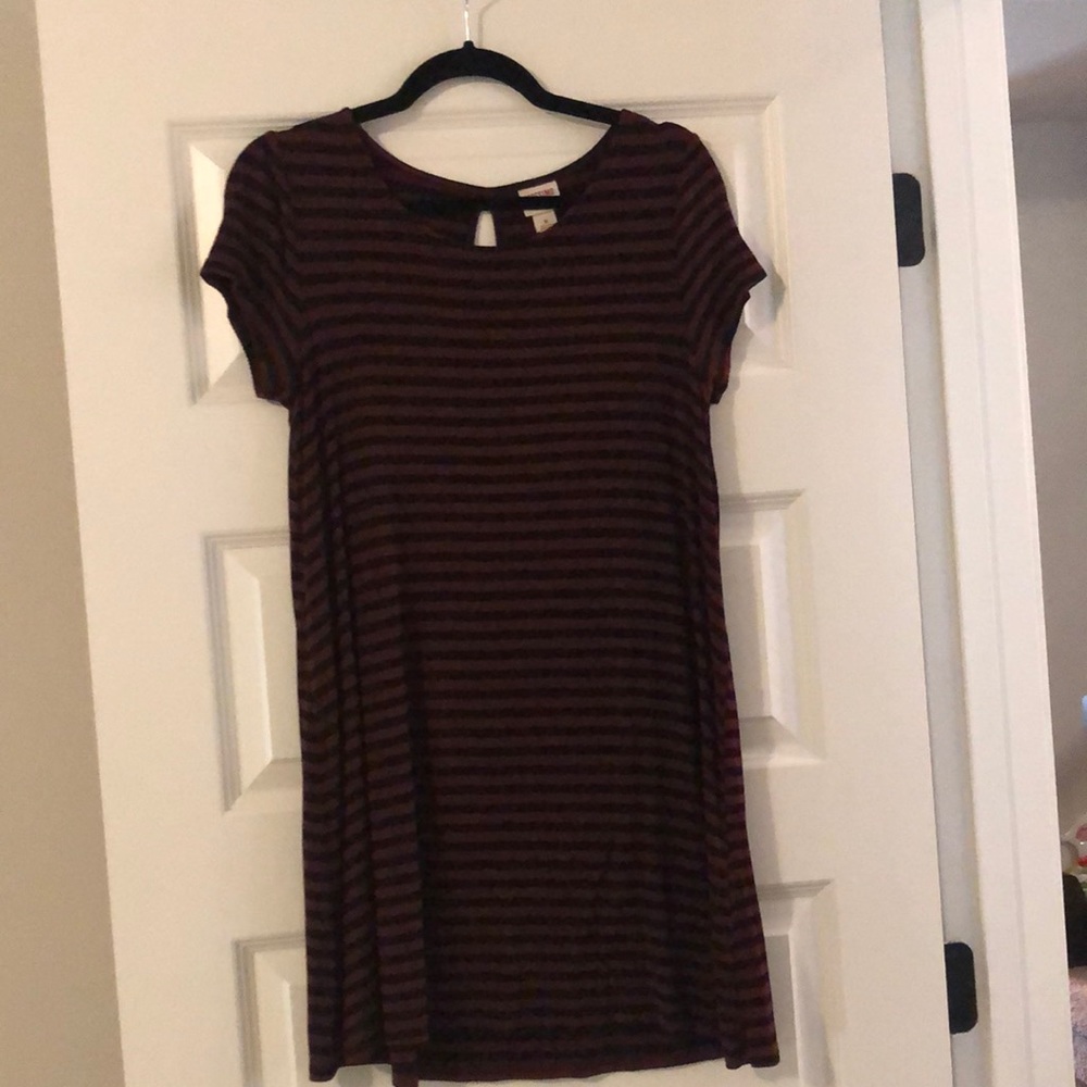 Black and maroon striped t shirt dress.
